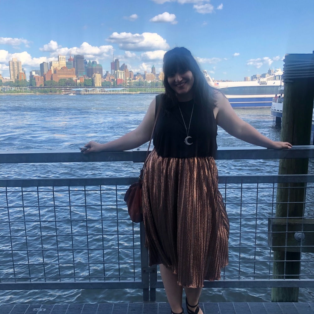 Meet your Posher, Nicole